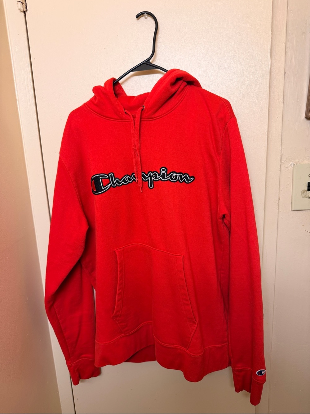 Champion Men's Red Hooded Sweatshirt